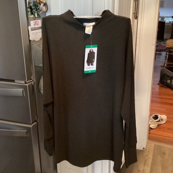 Marty m oversized‎ olive thermal. NWT. Retail 39 - Picture 1 of 4